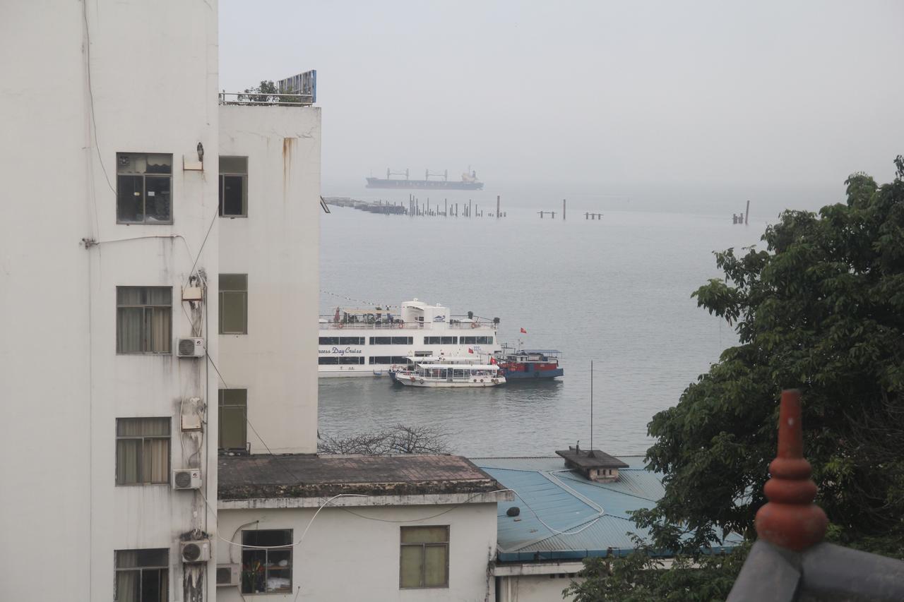 Hoang Yen Guesthouse Ha Long Exteriér fotografie